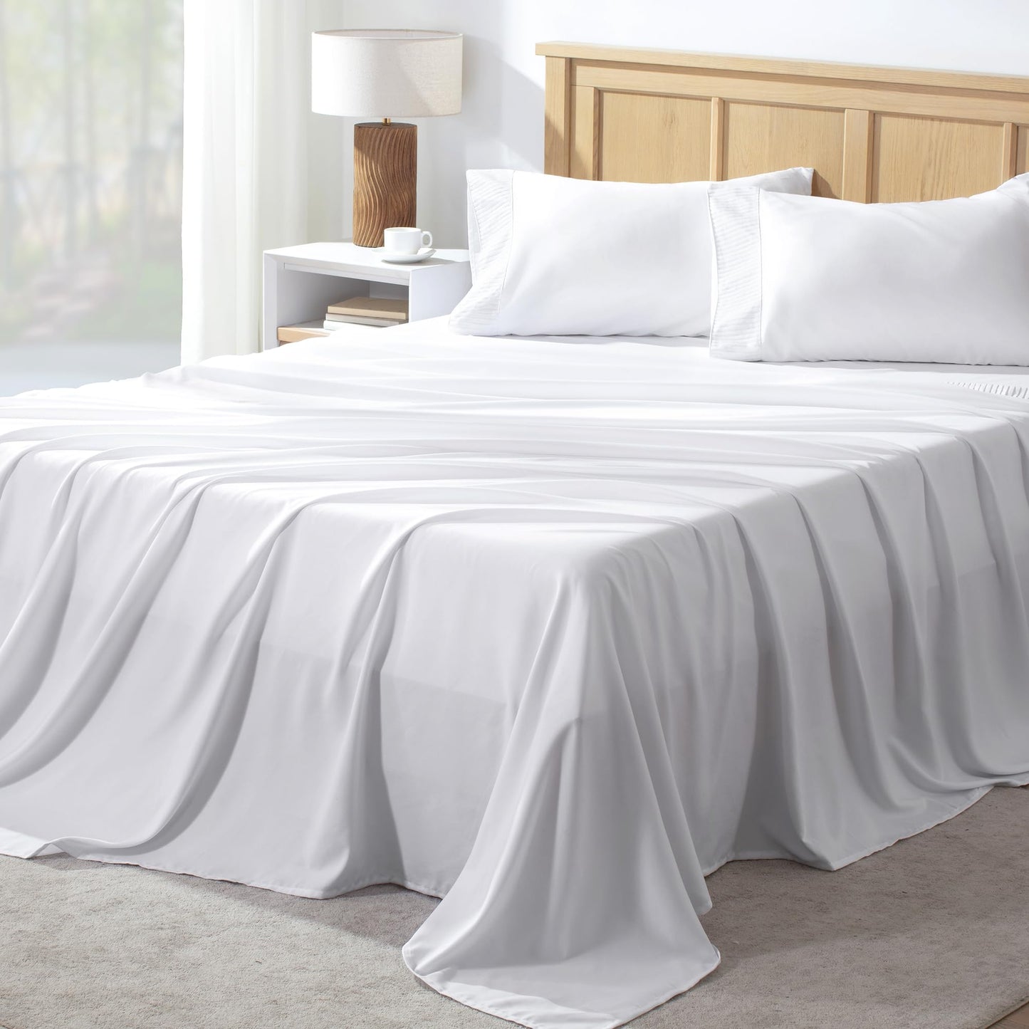 Microfiber Queen Sheet, Deep Pocket Up to 16", Hotel Luxury Breathable & Cooling Bed Sheet Set