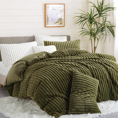 Nayoroom Fluffy Faux Fur Duvet Cover Queen Size Velvet Flannel Olive Green Striped Reversible Comforter Cover Winter Warm 3 Pcs