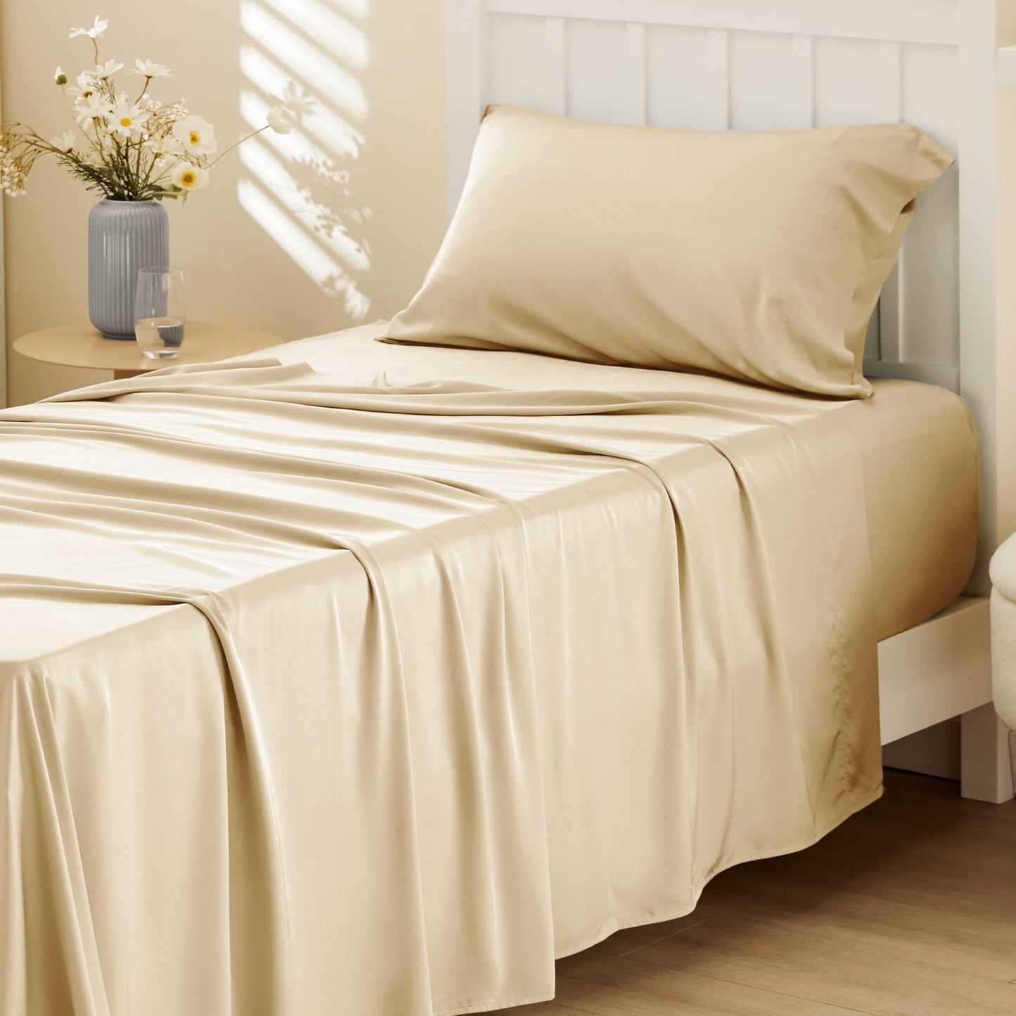 Bedsure King Size Sheet Set, Cooling Sheets King, Deep Pocket Up to 16", Hotel Luxury Silky Bedding Sheets & Pillowcases