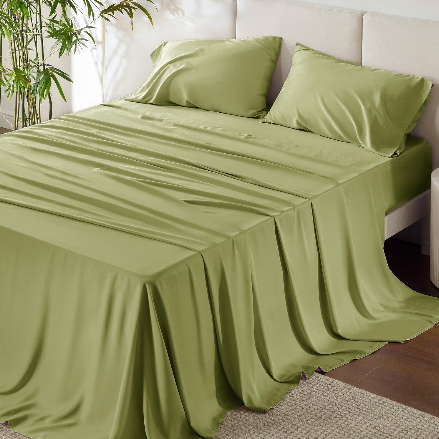 Bedsure King Size Sheet Set, Cooling Sheets King, Deep Pocket Up to 16", Hotel Luxury Silky Bedding Sheets & Pillowcases