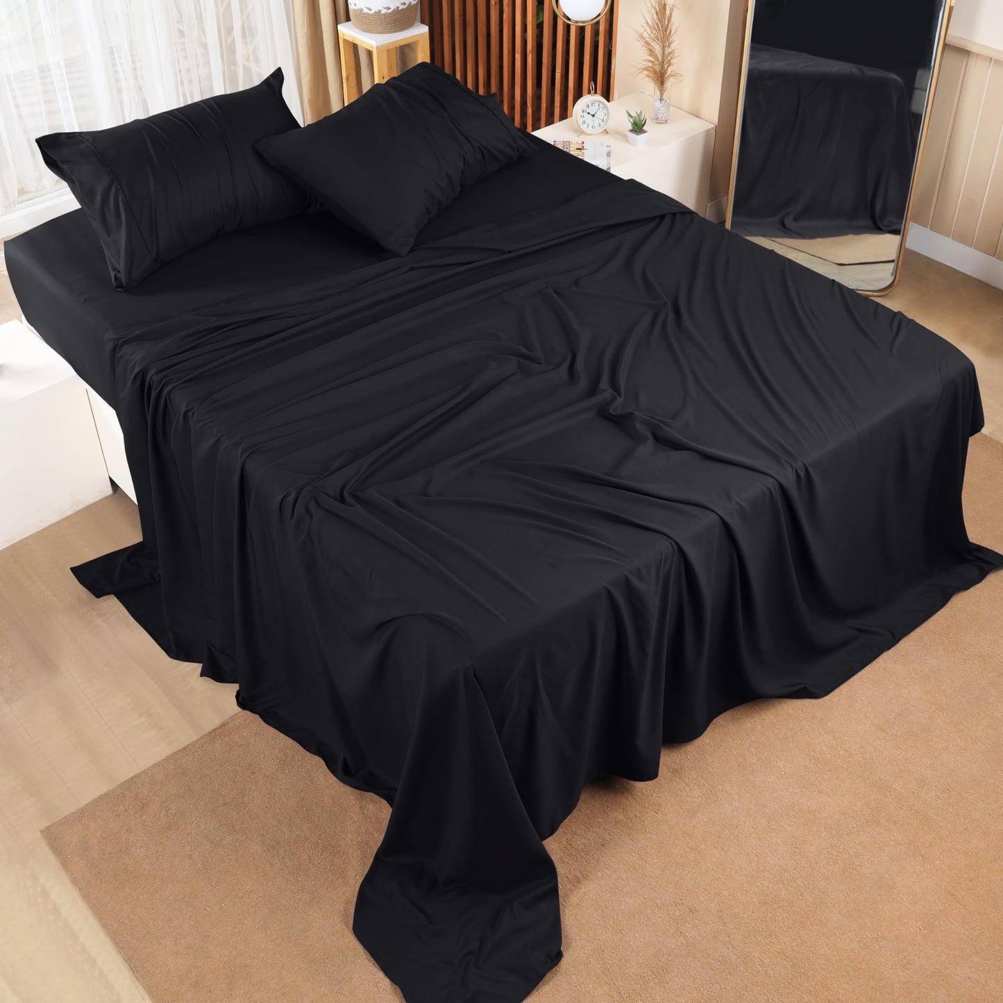 Utopia Bedding Queen Bed Sheets Set - 4 Piece Bedding - Brushed Microfiber - Shrinkage and Fade Resistant - Easy Care