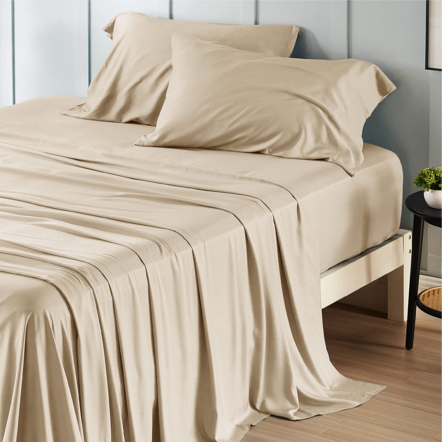 Bedsure King Size Sheet Set, Cooling Sheets King, Deep Pocket Up to 16", Hotel Luxury Silky Bedding Sheets & Pillowcases