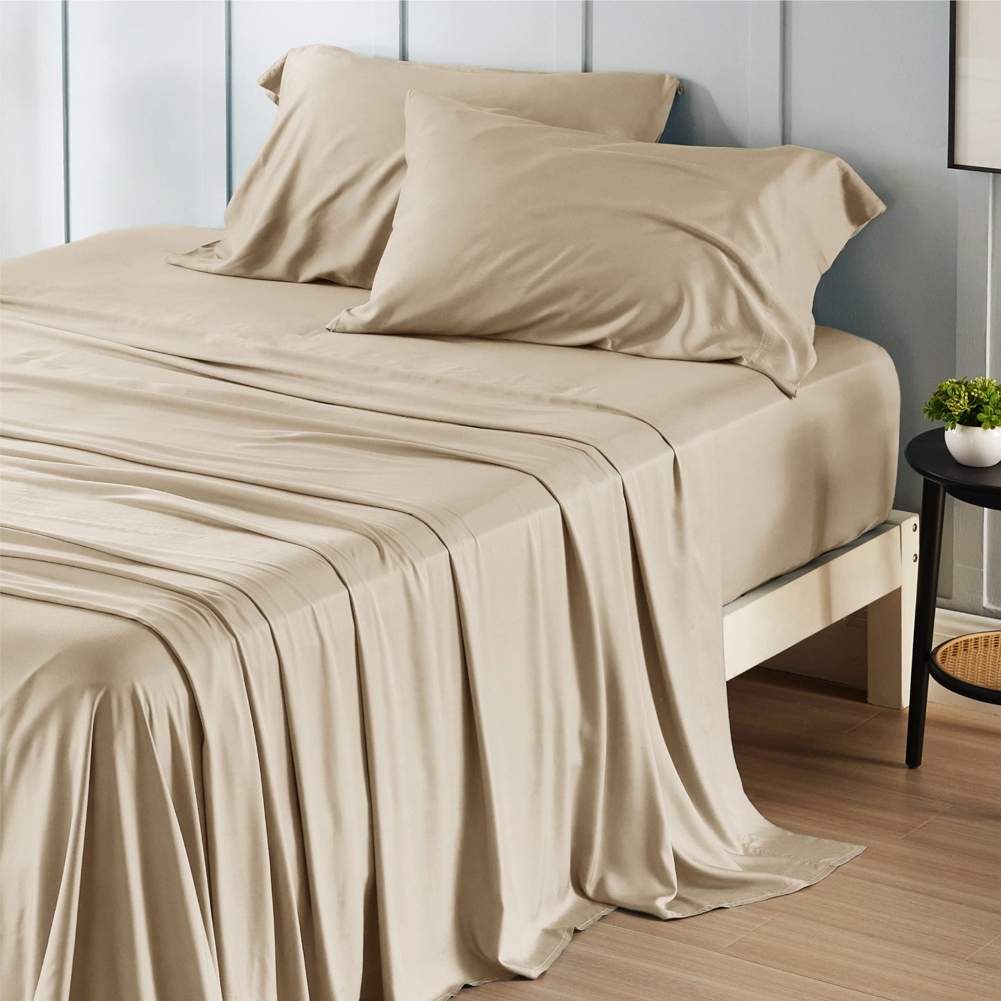 Bedsure King Size Sheet Set, Cooling Sheets King, Deep Pocket Up to 16", Hotel Luxury Silky Bedding Sheets & Pillowcases