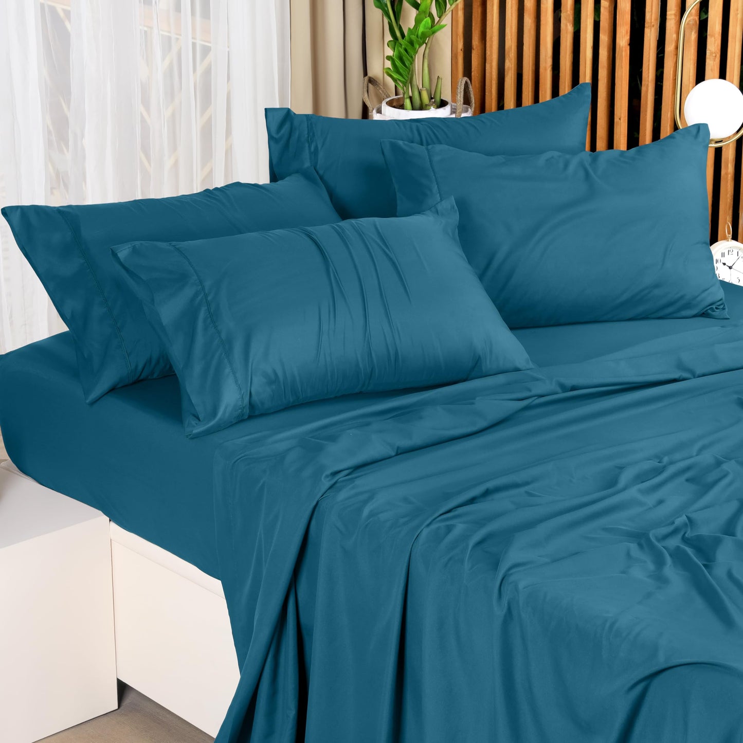 Utopia Bedding Queen Bed Sheets Set - 4 Piece Bedding - Brushed Microfiber - Shrinkage and Fade Resistant - Easy Care